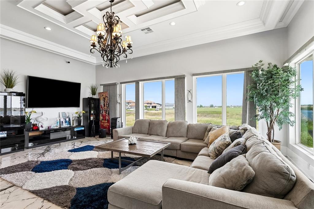 4069 E MARINA VILLA Drive E