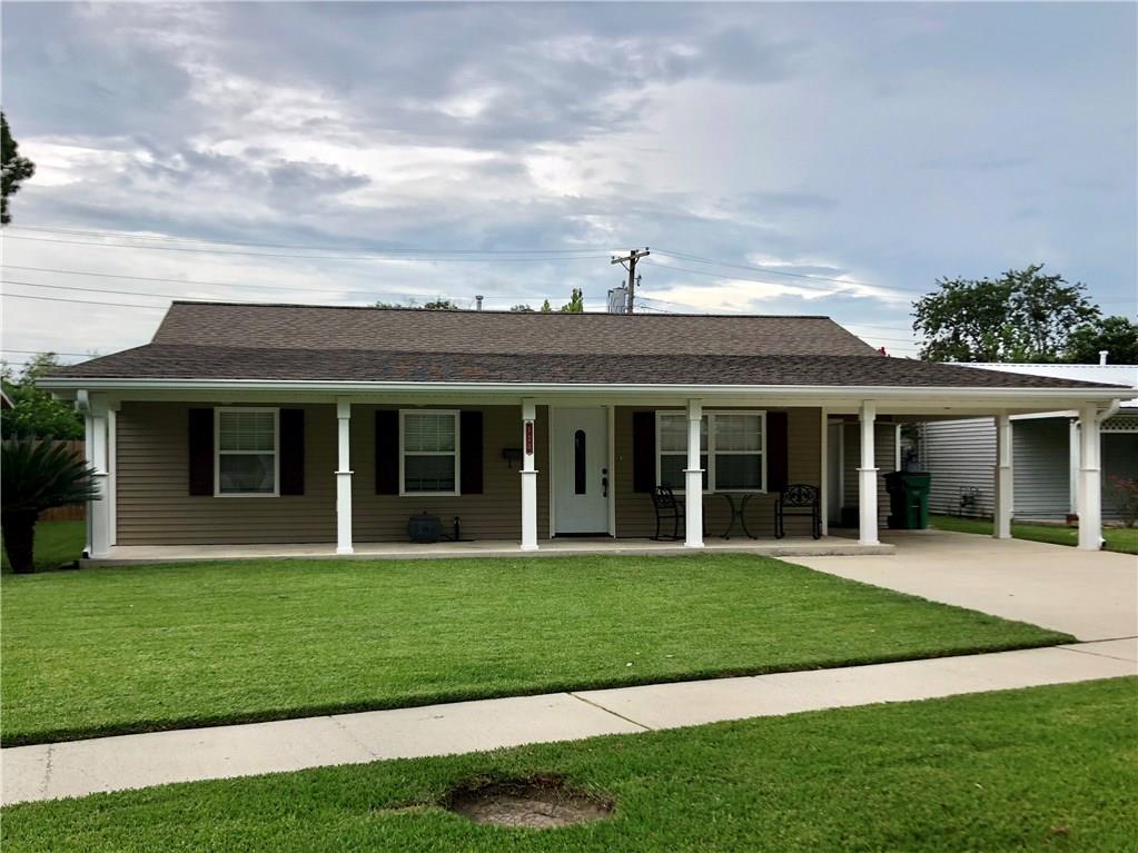 Photo 1 of 22 — 120 YVONNE Drive, Avondale, LA 70094