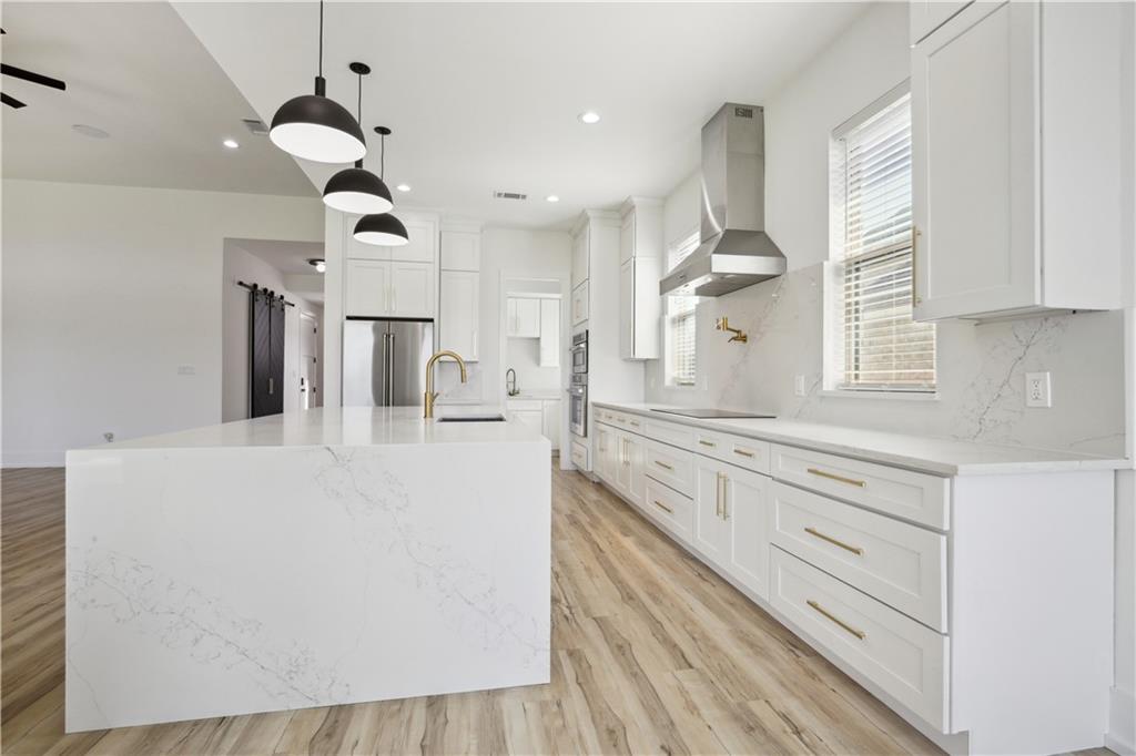 59 OAK TREE Drive