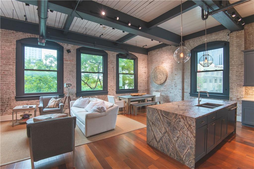 888 GIROD Street 201