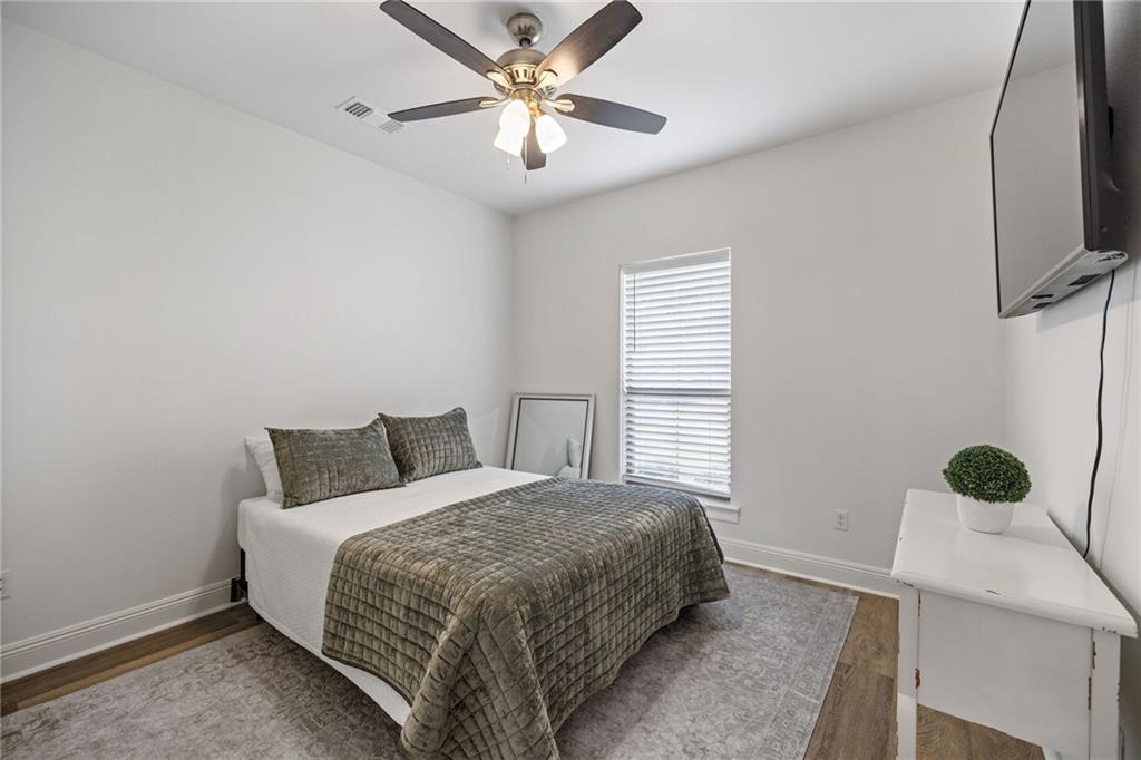 Mandeville, Louisiana 70471, United States, 3 Bedrooms Bedrooms, ,2 BathroomsBathrooms,Residential,Pending,62813