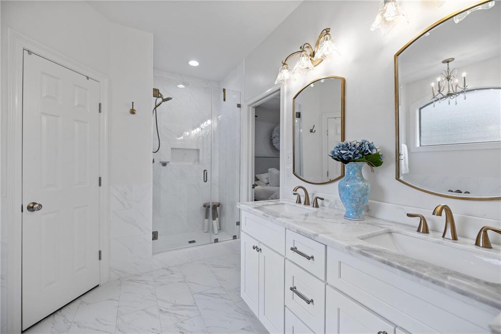 Mandeville, Louisiana 70471, United States, 3 Bedrooms Bedrooms, ,2 BathroomsBathrooms,Residential,Pending,62813