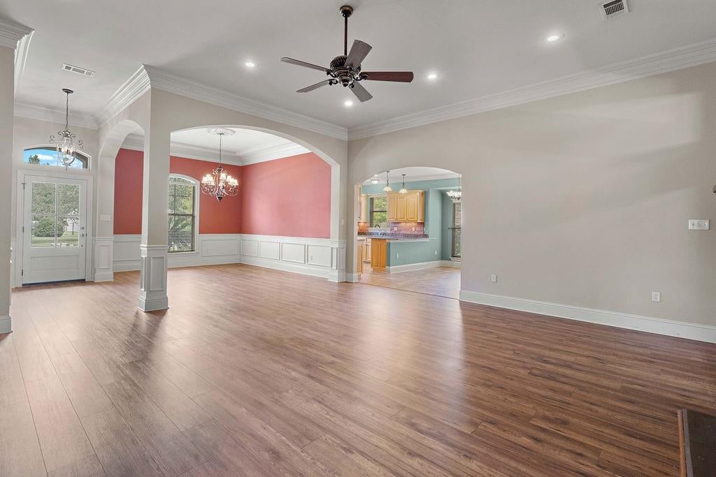 1508 PETITE Court