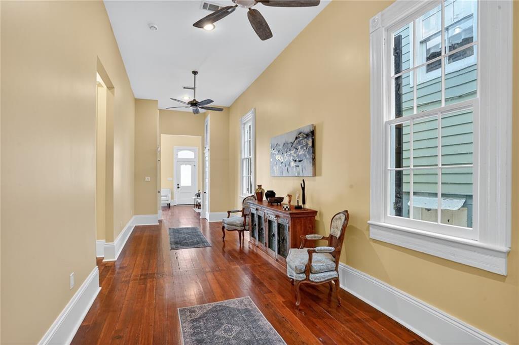 New Orleans, Louisiana 70115, United States, 3 Bedrooms Bedrooms, ,3 BathroomsBathrooms,Residential,Active,201630