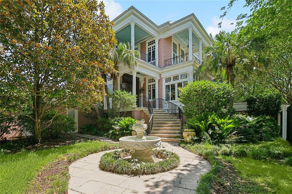 1633 DUFOSSAT Street