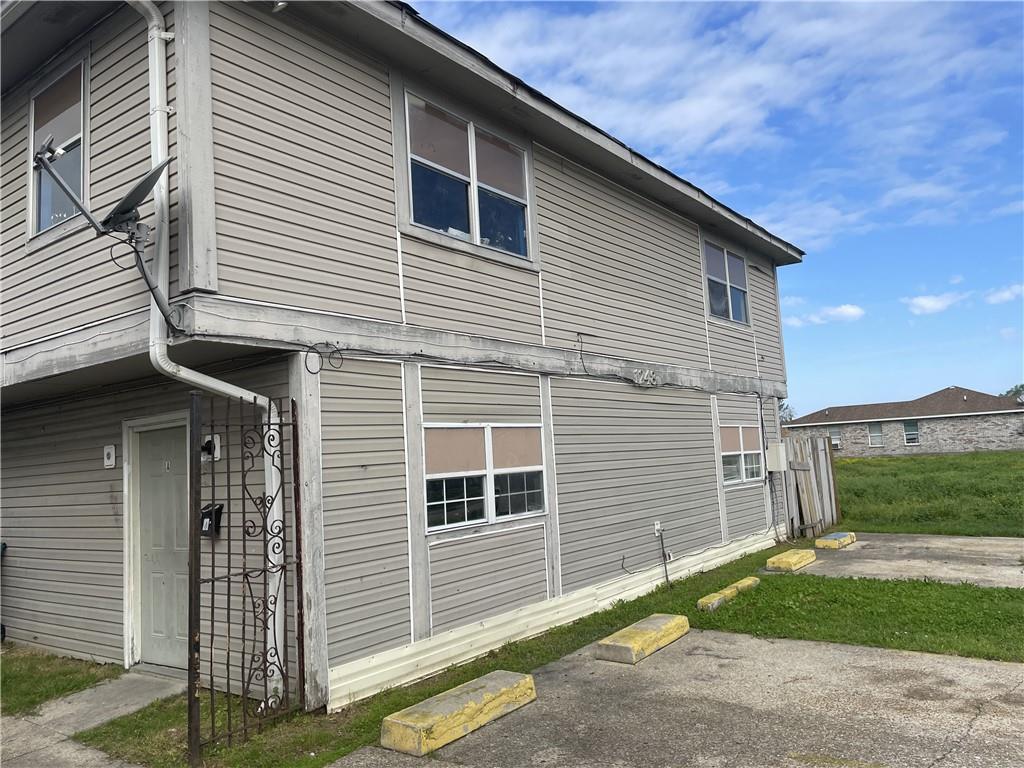 1248 ABERDEEN Drive