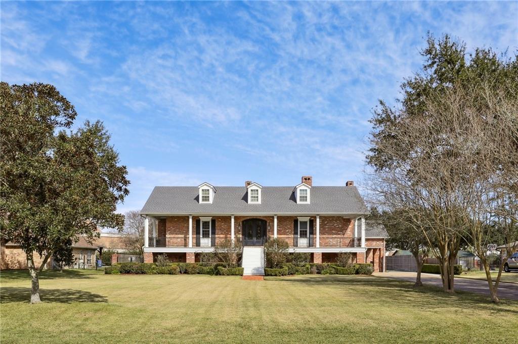 67 ELMWOOD Drive