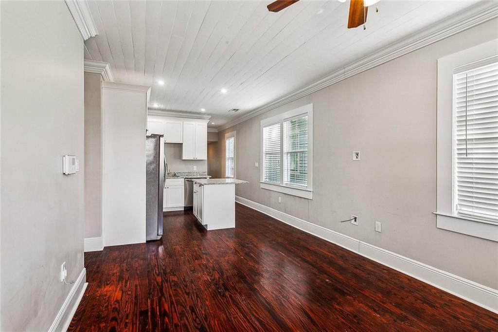 New Orleans, Louisiana 70118, United States, 2 Bedrooms Bedrooms, ,2 BathroomsBathrooms,Residential,Pending,34242