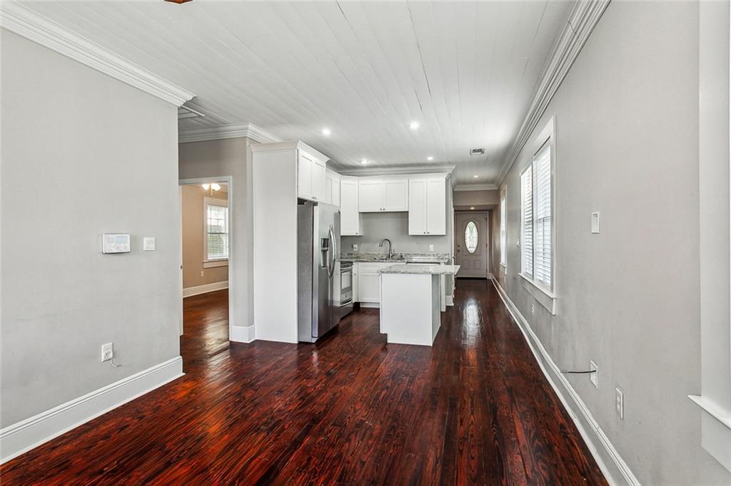 New Orleans, Louisiana 70118, United States, 2 Bedrooms Bedrooms, ,2 BathroomsBathrooms,Residential,Pending,34242