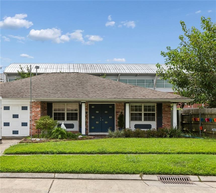 2621 VERONICA Drive