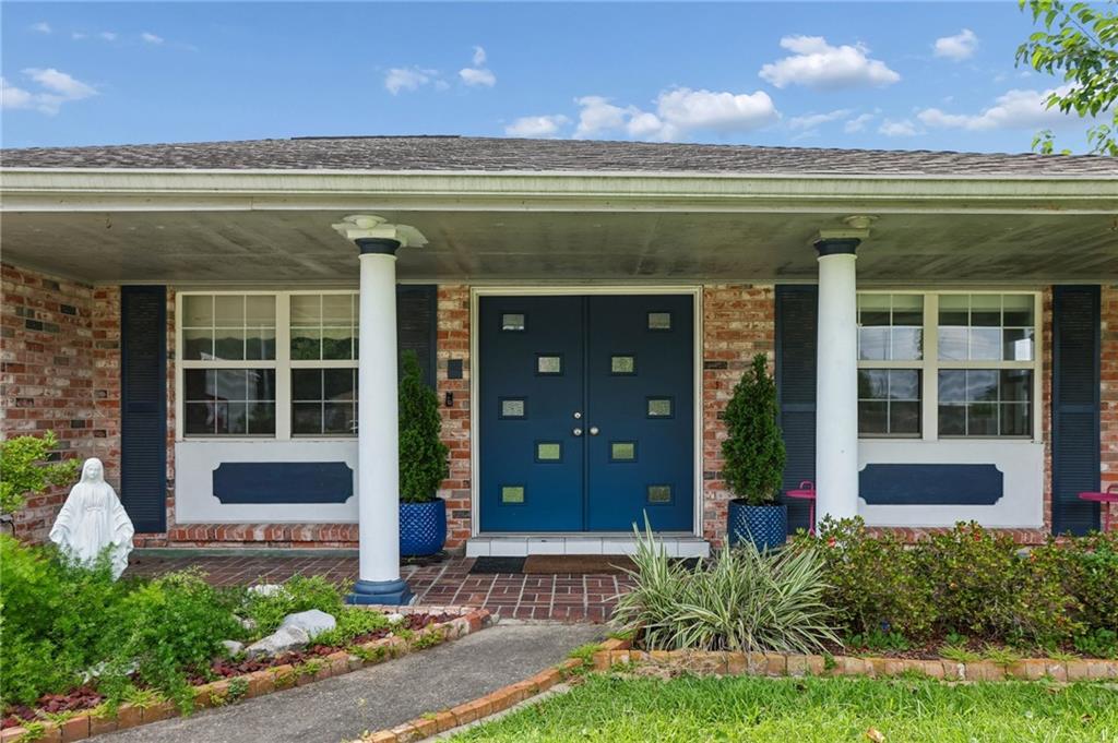 2621 VERONICA Drive