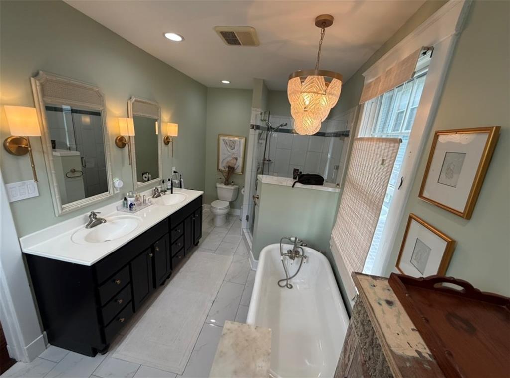 New Orleans, Louisiana 70125, United States, 1 Bedroom Bedrooms, ,2 BathroomsBathrooms,Residential,Active,194715