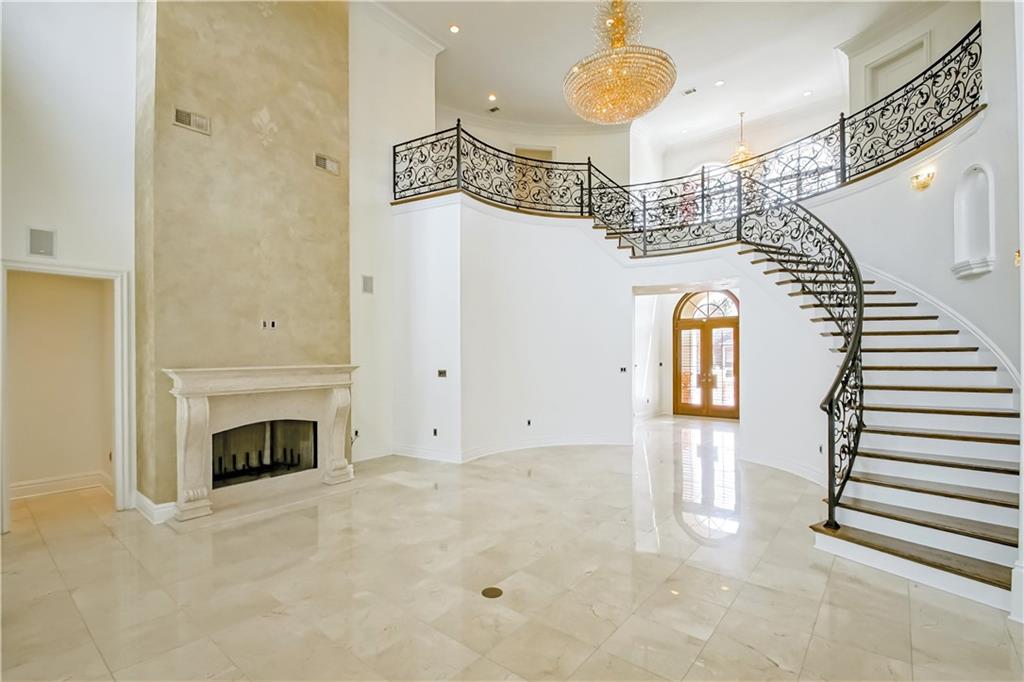 98 CARDINAL Lane