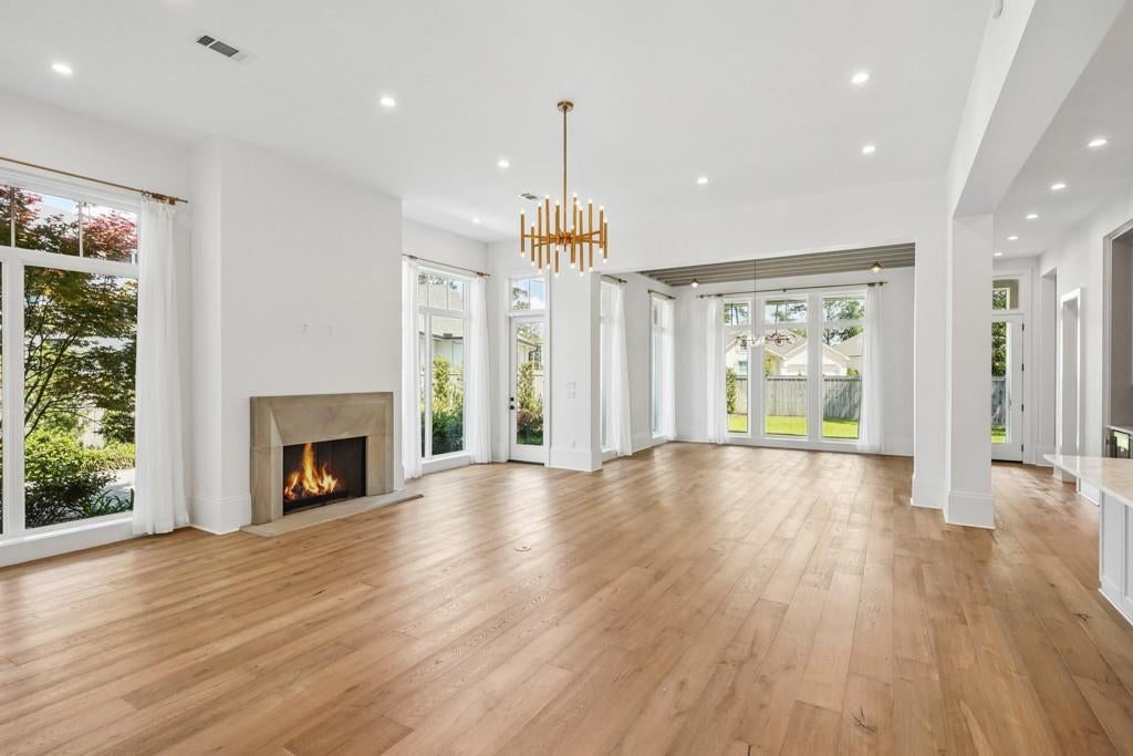 1609 OX BOW Lane