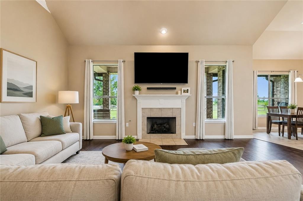 138 HIGHLAND CREST Drive