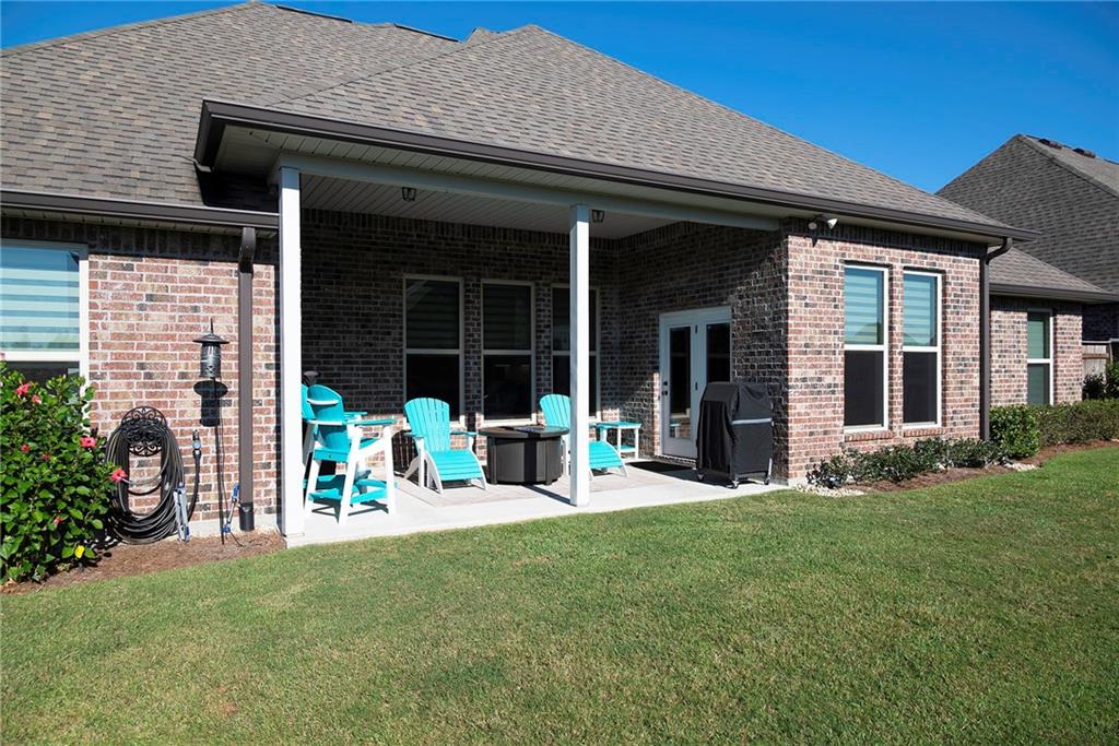 100 KINGSWOOD Avenue