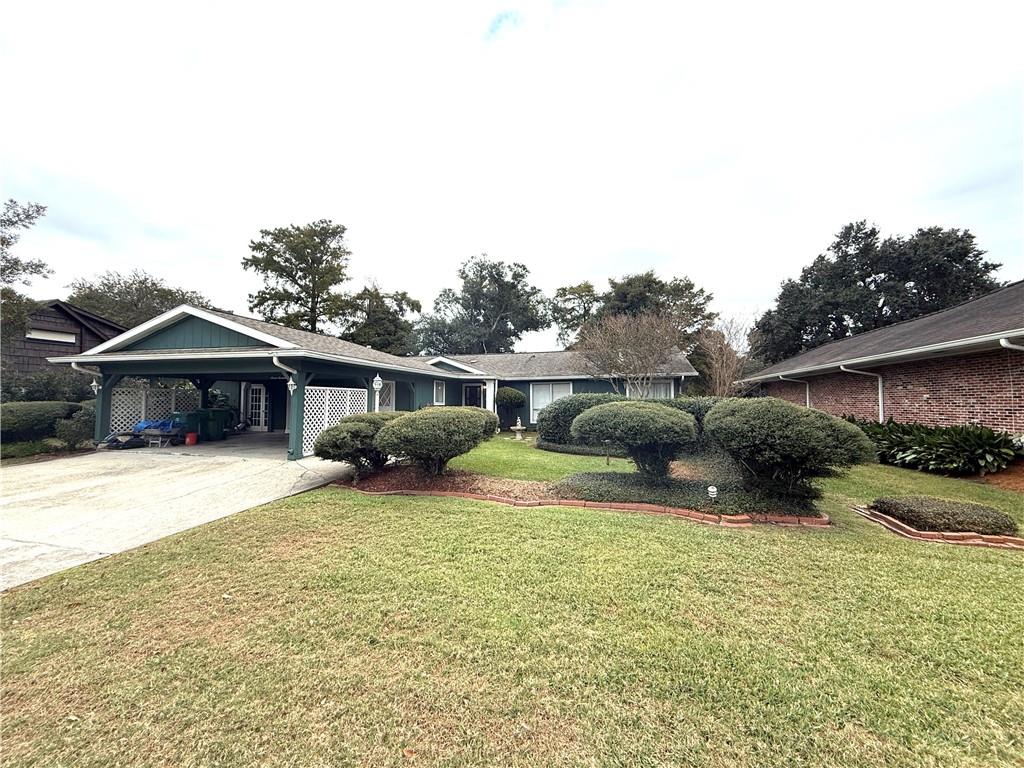 Photo 1 of 38 — 717 FAIRFIELD Avenue, Gretna, LA 70056