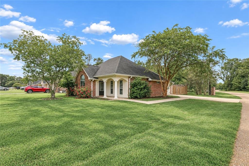 148 S GATE Drive