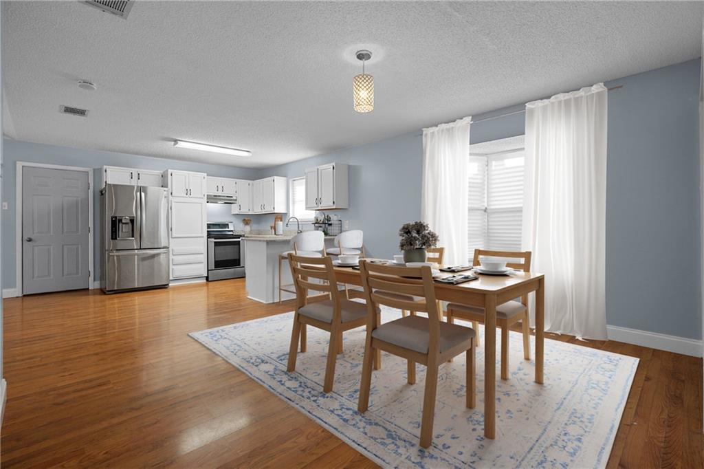 2541 RUE JESANN Drive