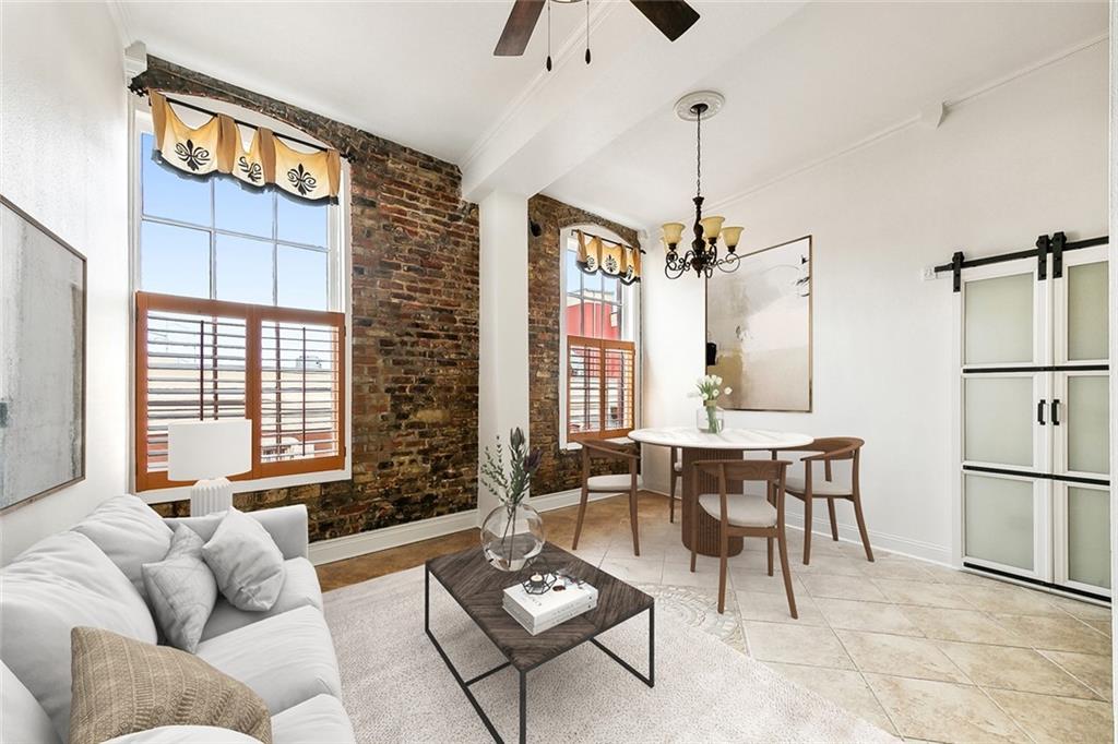 330 JULIA Street 321