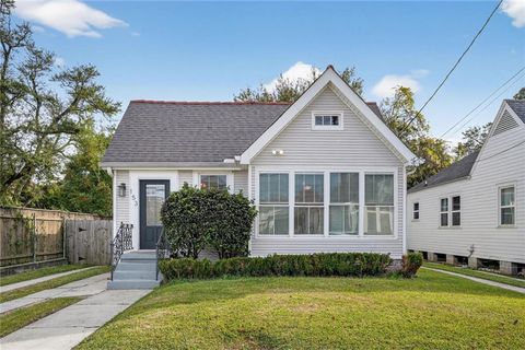 153 GRUNER Road Metairie LA 70001