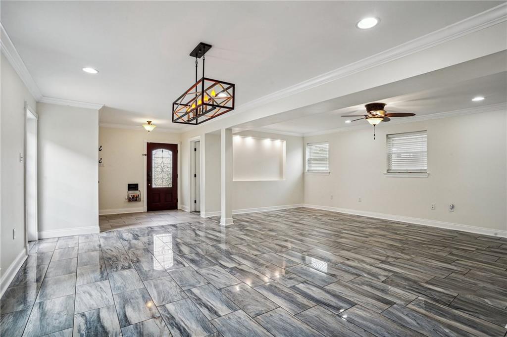 303 METAIRIE LAWN Drive