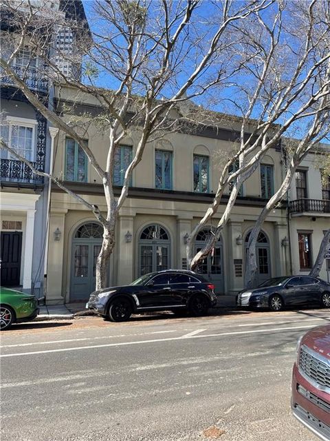 829 BARONNE Street New Orleans LA 70113
