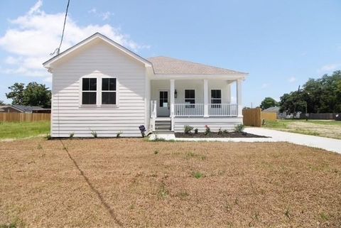 1924 TOLEDANO Street Kenner LA 70062