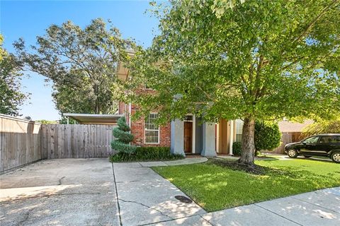 Photo of 609 CLEARY Avenue, Metairie, LA 70001 (MLS # 2544949)