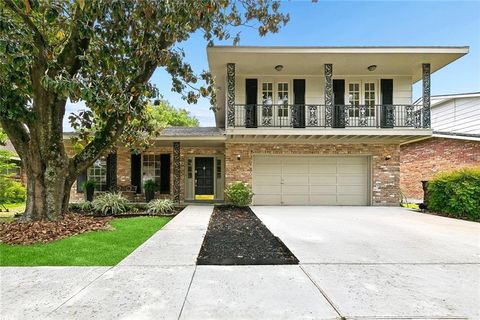 Photo of 3715 MIMOSA Court, New Orleans, LA 70131 (MLS # 2553786)