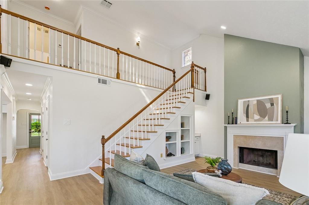 5425 DAVID Drive