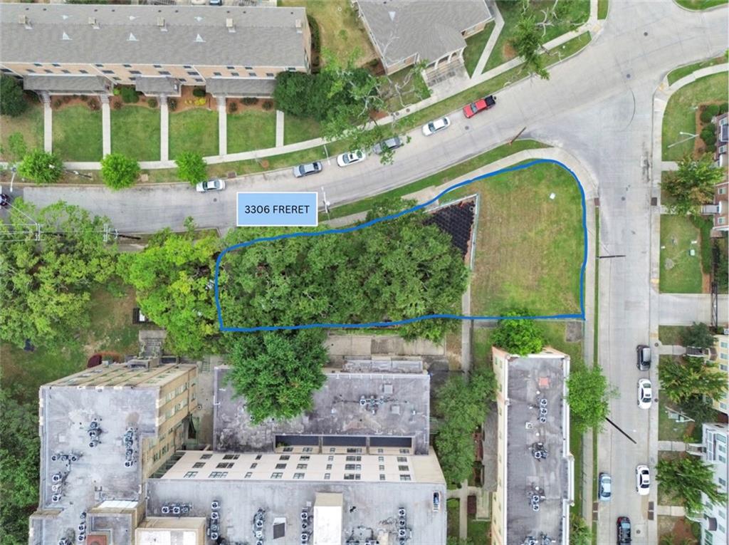 3306 FRERET Street