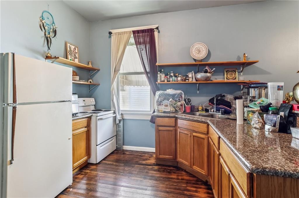 704 06 TRICOU Street