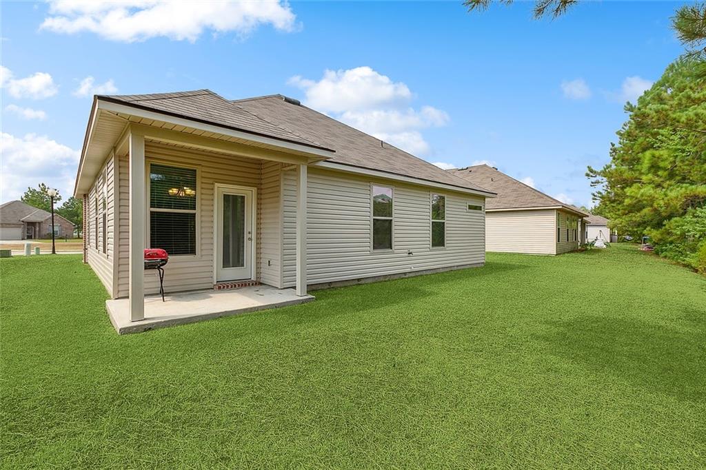 Robert, Louisiana 70455, United States, 3 Bedrooms Bedrooms, ,2 BathroomsBathrooms,Residential,Pending,70913