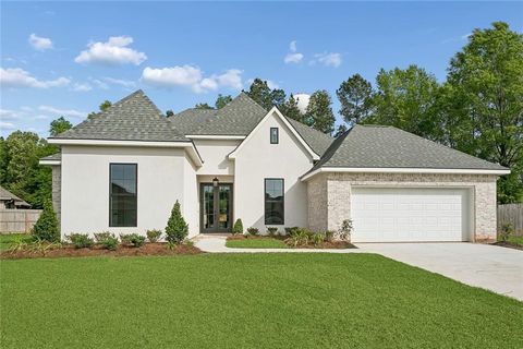 39731 BLUFF Court Ponchatoula LA 70454