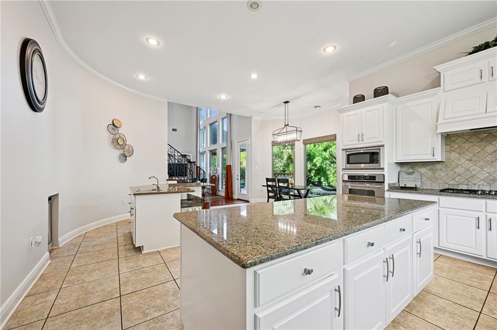 340 SANDALWOOD Drive