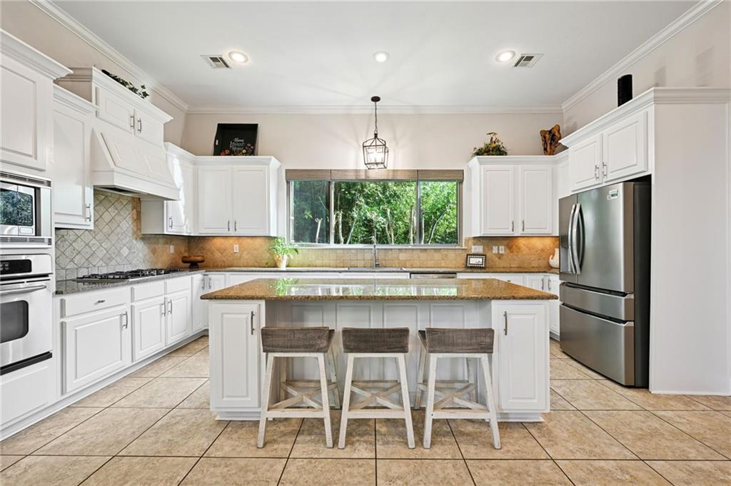 340 SANDALWOOD Drive