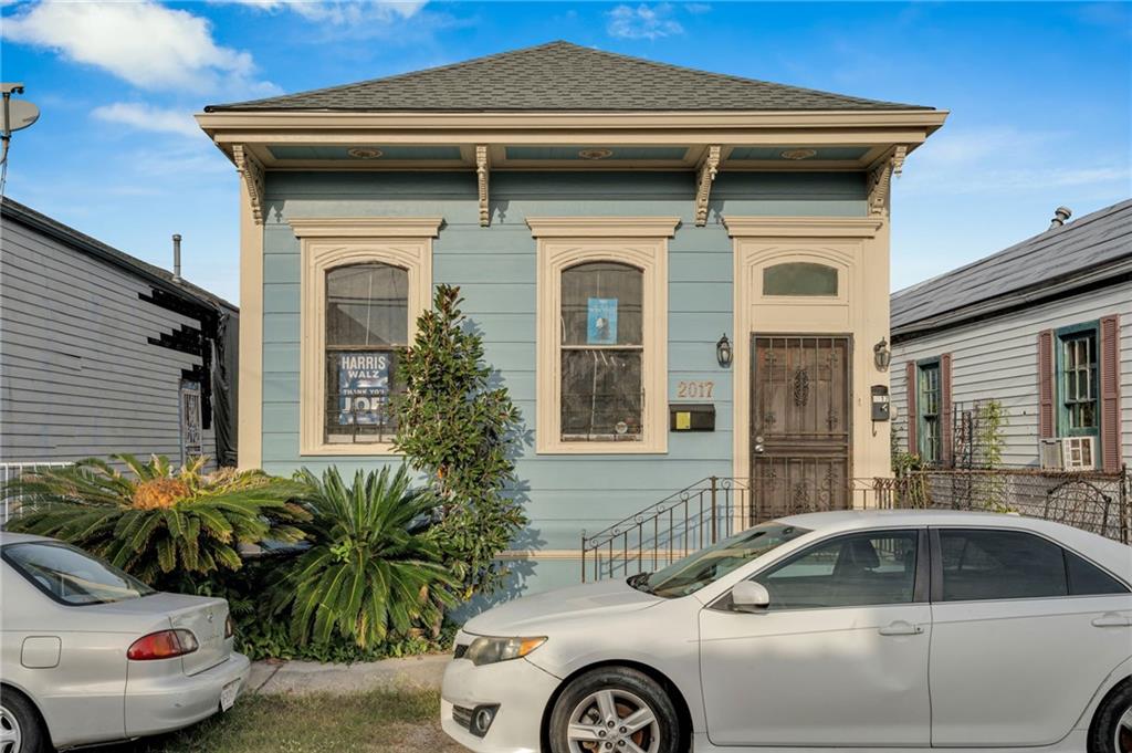 2017 GOVERNOR NICHOLLS Street