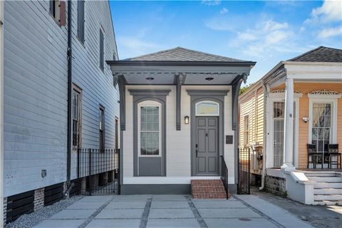 Photo of 1338 KERLEREC Street, New Orleans, LA 70116 (MLS # 2544364)
