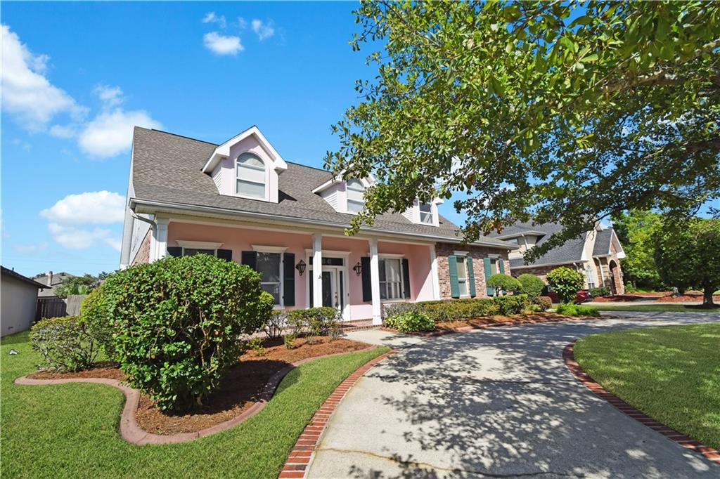 66 CHATEAU ROTHCHILD Drive