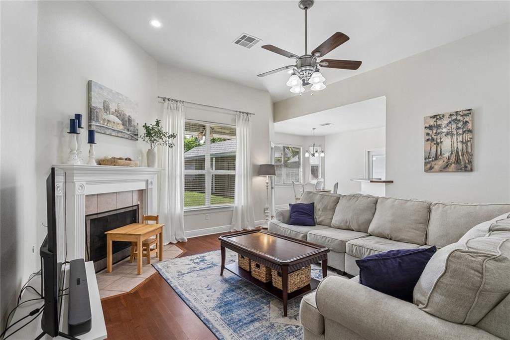 2320 MCNAMARA Street