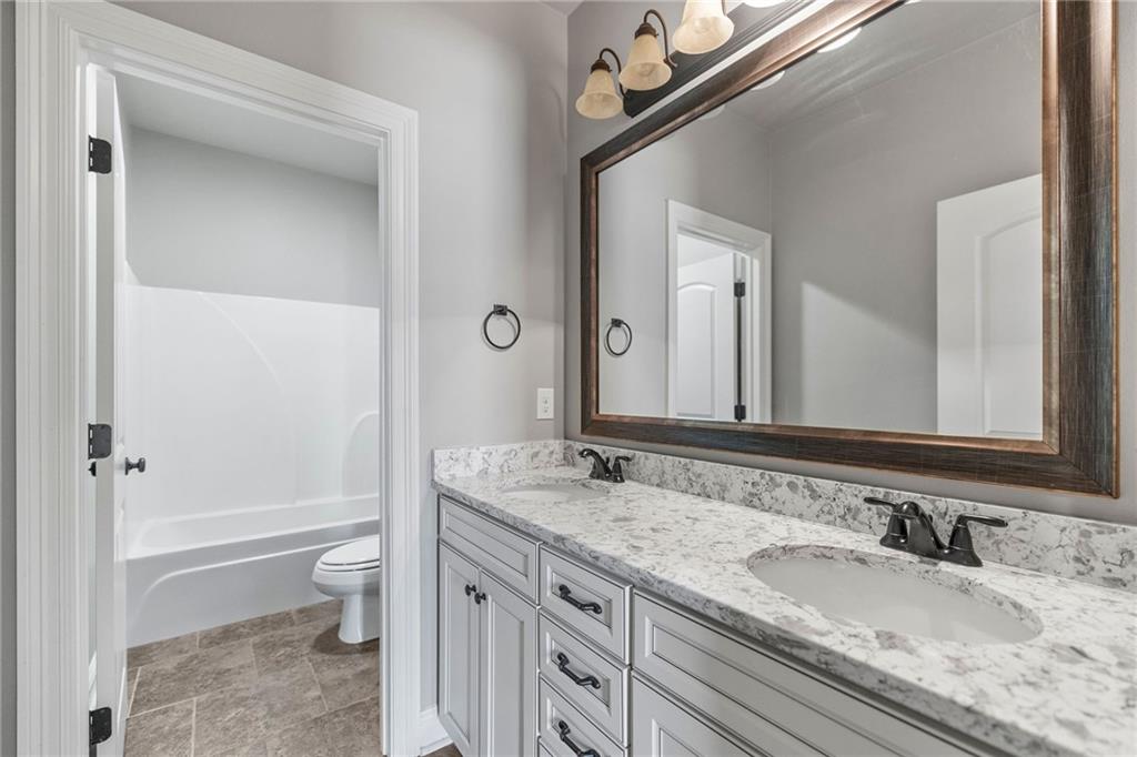 Hammond, Louisiana 70403, United States, 5 Bedrooms Bedrooms, ,2 BathroomsBathrooms,Residential,Pending,86884