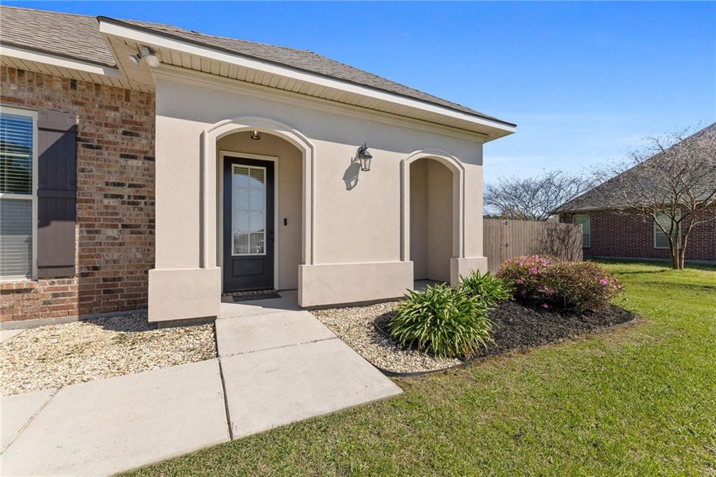 Hammond, Louisiana 70403, United States, 5 Bedrooms Bedrooms, ,2 BathroomsBathrooms,Residential,Pending,86884