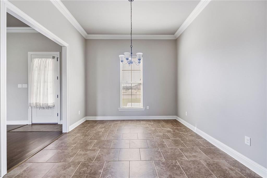 Hammond, Louisiana 70403, United States, 5 Bedrooms Bedrooms, ,2 BathroomsBathrooms,Residential,Pending,86884