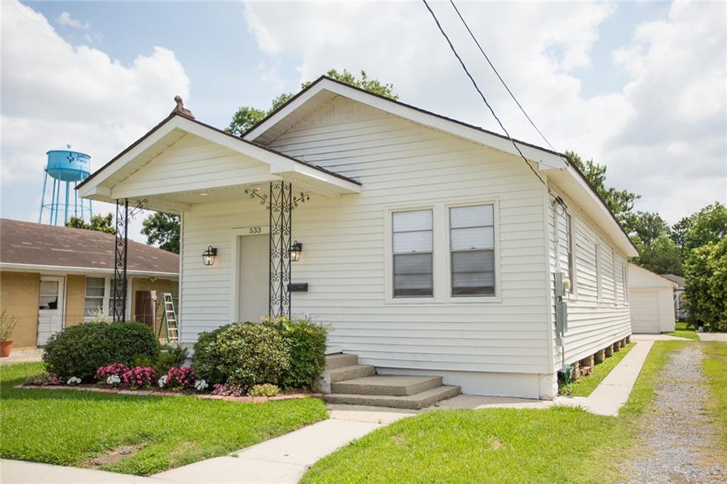533 MAPLE Avenue