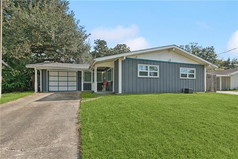 1905 GENERES Drive Harahan LA 70123