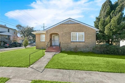 4300 JENA Street New Orleans LA 70125
