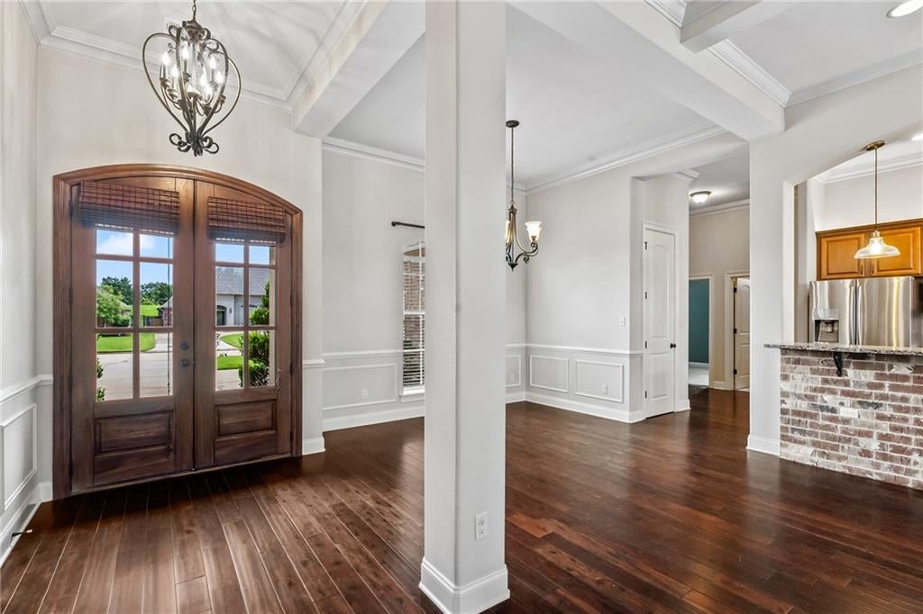 122 CYPRESS LAKES Drive
