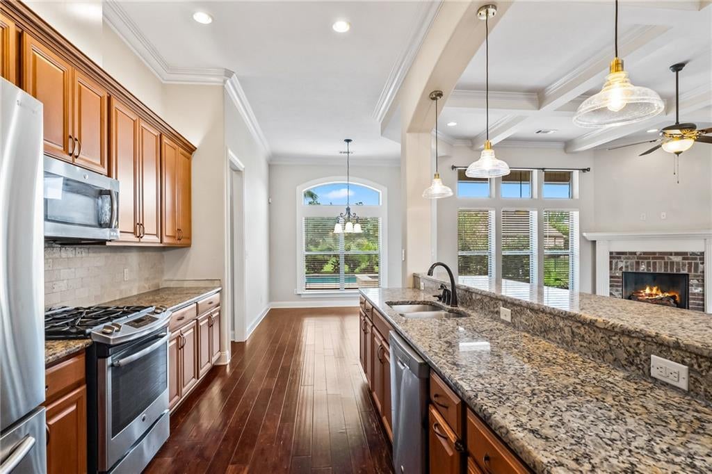 122 CYPRESS LAKES Drive