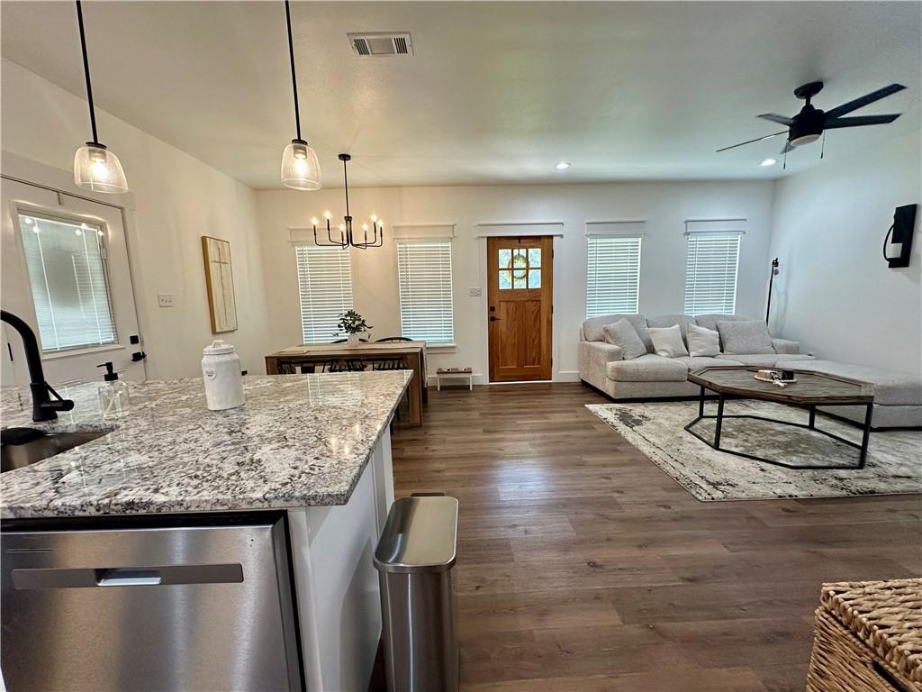 Loranger, Louisiana 70446, United States, 3 Bedrooms Bedrooms, ,2 BathroomsBathrooms,Residential,Active,220601